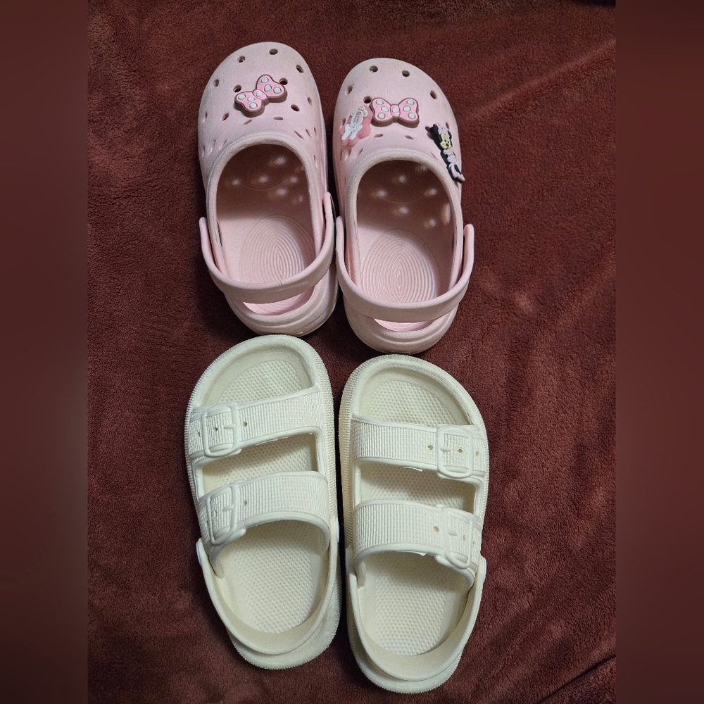 SHEIN Pink and Cream Kids Sandals Set